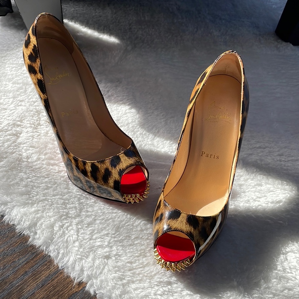 Christian Louboutin PIGALLE FOLLIES 85 leopard print